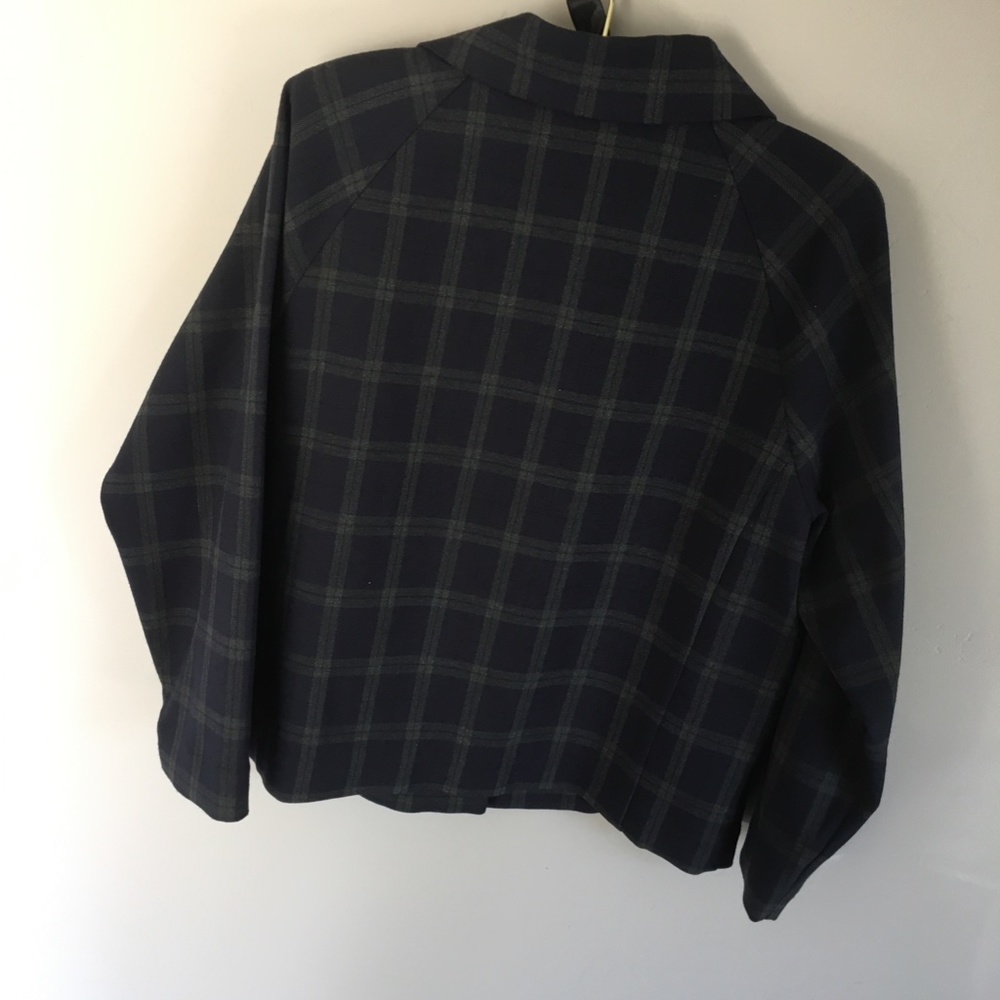 jacket - Picture 2 of 2